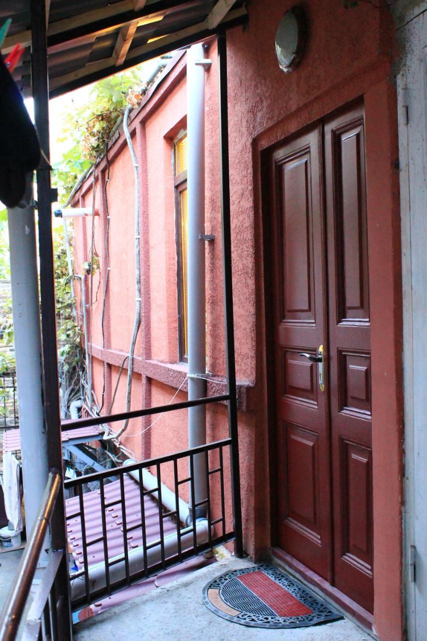 Old Tbilisi Colors Apartment Exterior photo